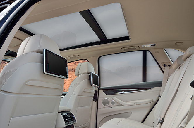 What is privacy glass for car